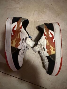 Puma Kids White, Black & Red Flame Accent Sneakers HOT WHEELS